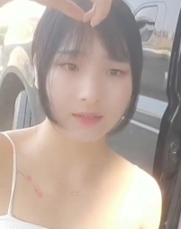 劲爆-户外女友大秀kou+ji豆浆四射