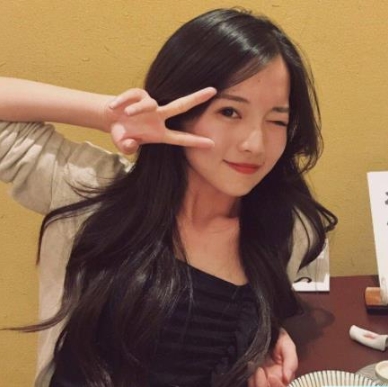 魔都反差00后极品名媛梨甜姨私密露脸[1V+394M]