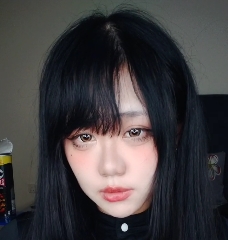 劲爆-蕾丝冷艳美少女自玩露出