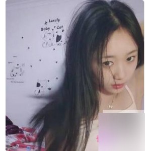 甜美女神：清纯校园妹子的顶点诱惑