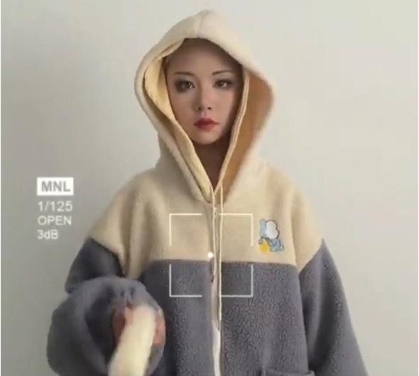 推妹妹光剑变装跳舞女孩