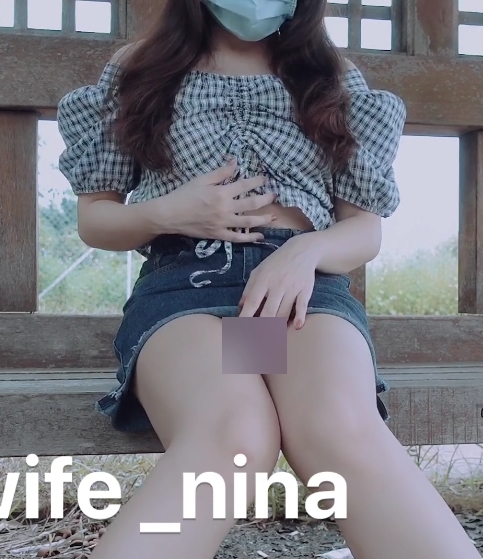极致尤物：Sexywife_Nina的户外展示合集