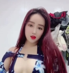 资源整合2021年uyenbetty在Onlyfans的内容