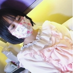 原创资源:虫哥和瑶酱的妹子