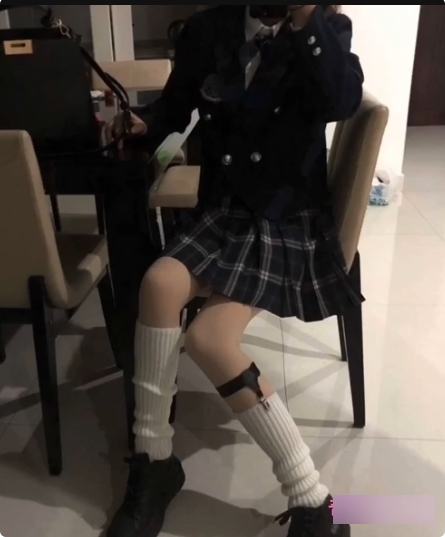 反差婊35.3G性感可爱清纯轻口味重味室外公共场景精彩合集