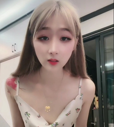 疯狂抖音美新娘3-流量百度盘