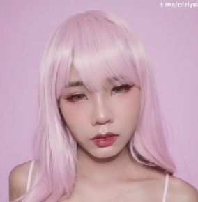 OnlyFans嫩妹私密展示视频平台，Minichu手机蓝牙耳机85V高清音质，19.2G大容量存储卡