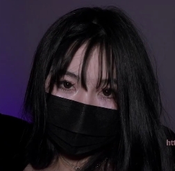 黑丝捆绑自行打包视频，最新onlyfans版本，1v+1.7g，百度盘下载