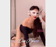 Vivian姐主演，外卖员变QB玩LSX狂C女神，1V-800M画质，小哥入室抢劫，沙发主动