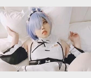 小舞酱4V自拍合集，2.2G大片，含TS内容