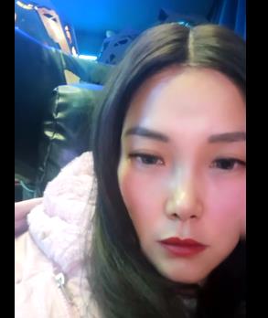 失业老师户外跳水直播震震球视频