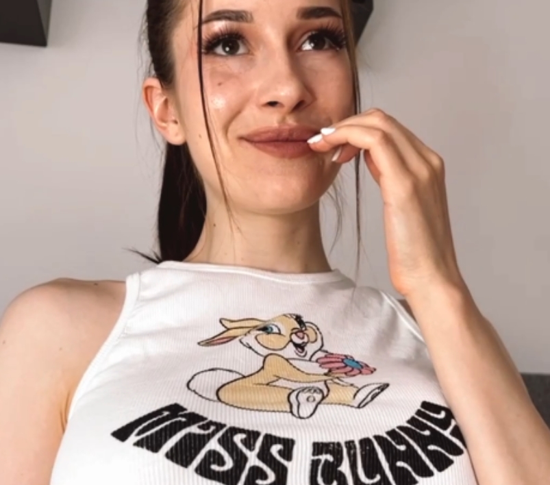 P站知名博主Yoursexwife合集，妹子资源，198GB视频，手机下载，大洋马，奶大pp大，水多，15币，五一快乐