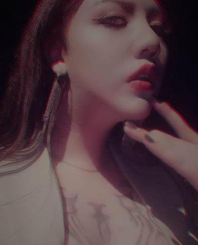 韩雅茜资源合集：2.4G直播录屏视频，绅士福利