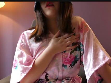 探测开发子G尿风油精挑战，经典名场面B抽烟烟嘴烟灰缸，视频大小3.6G，下载观看