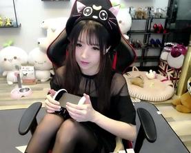 霸道总裁爱上！步非烟最新大作722：排队互动的女人们135M