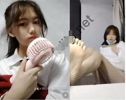 王小佳：可爱小虎牙软萌宝宝合集1个视频，精彩表现