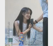 《小陈头千人斩：高颜值甜美妹S级自拍探花作品》