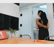 《和朋友的外国妻子给力团战》-视频大小/数量某传媒制作，帅哥洋妞剧心情望观赏