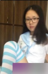 兔牙16G自拍视频