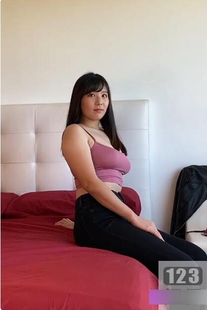 韩国网红模特推荐的banana六部