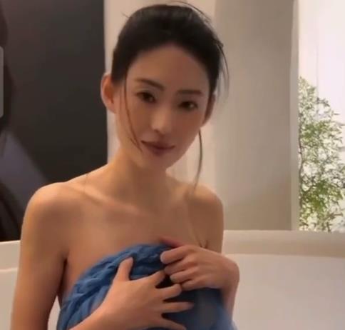 湿润女主手口视频集锦：1.3G纯技术展示，更新抖动体验