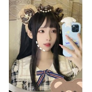 英梨梨：二次元少女车衣道具秀，时长3分40秒，110张图集，颜值身材双担当