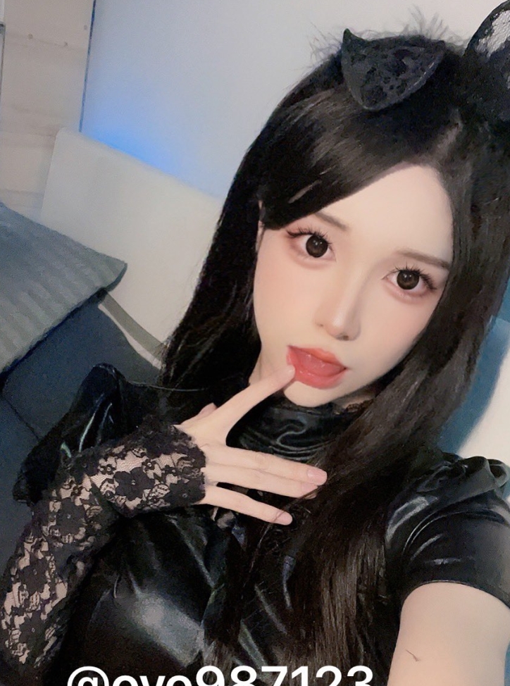 TS伪娘酱酱视频合集：22个视频35张图片，总大小约940MB，百度盘下载