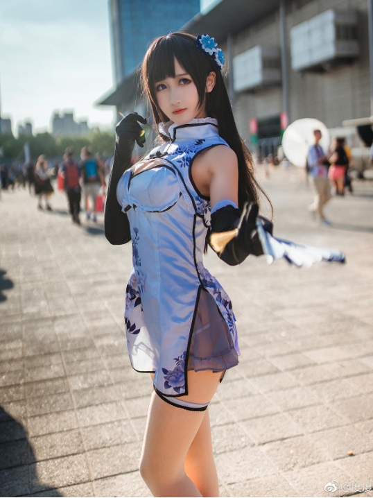 SAKURA漫展Cos小姐姐合集，30分钟精彩表演视频