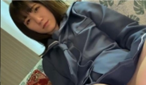 清纯学生装小姐姐