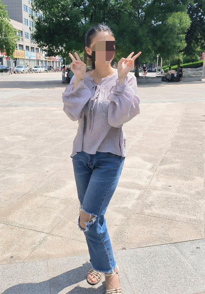 娇小漂亮的表嫂：海角的禁脔视频