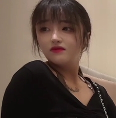 约会利器丰腴气质，让你的妻子皮肤白里透红，水花欲流！