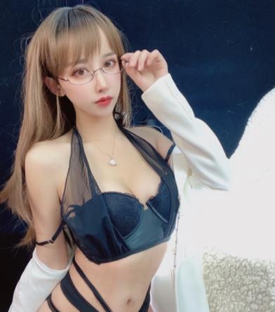 喵星清纯萌妹岁酱之玖尾酱绝版合集