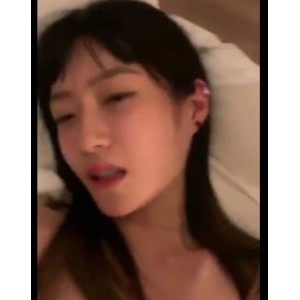 活力学生妹自拍8分钟视频资源，露脸冲击波呼喊声，下载享受青春风采