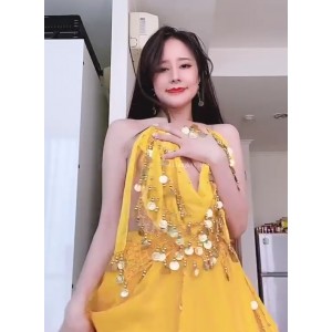 优质尤物御姐少妇-尤秘书（美宝儿）：105V、3.6G，高科技熊本展现天花板级别魅力