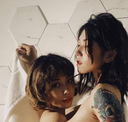 霸气成熟女人御姐浮力姬：黑丝完整合集16V-9.2G