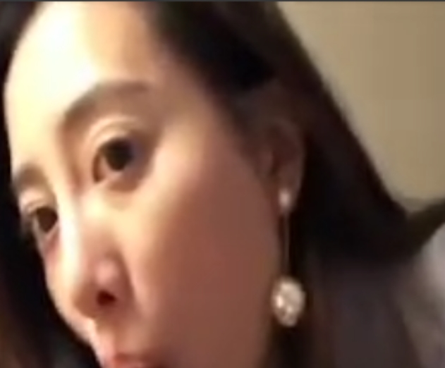 嘴艺高超！优质少妇展示身材，4v视频202M百度盘