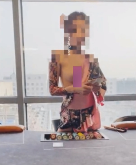 都有很大的帮助。飞镖进入，26V的画质和1.54G的大小，让人看得过瘾，绝对是一部精彩的作品。