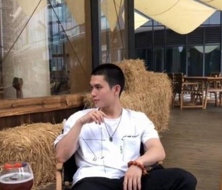 抖音男网红Mack阳台书房视频合集，500MB资源大放送！