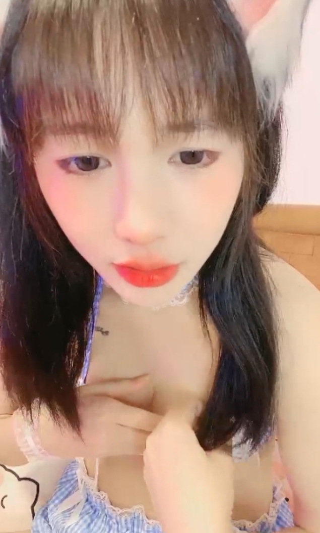 校花软绵绵被弄视频7V，1.33G百度盘磅击网络