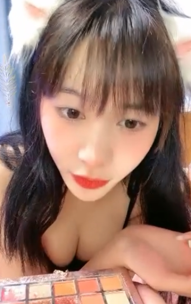 校花软绵绵被弄视频7V，1.33G百度盘磅击网络