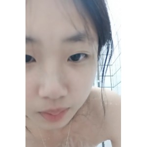 高价全方位展示！精选妹子学妹穿洋裙的女孩直播视频，23分钟时长，清晰画质，带声音！