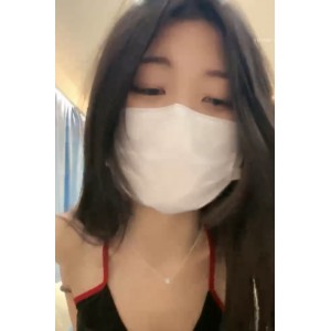 闺蜜首秀！中戏艺校生G奶校花漂亮馒头抖馒头狂玩视频8V+1.5G，链接永久有效