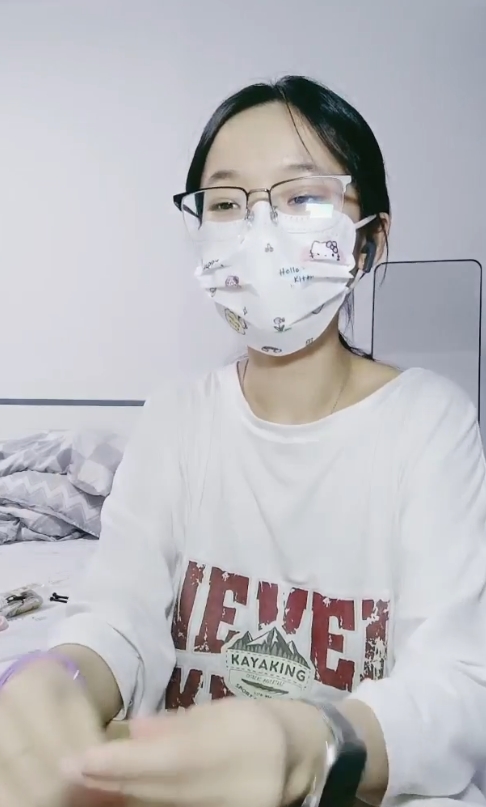 嫩星星洗澡合集源码录制，5.59GB视频大小，新人登场20240718