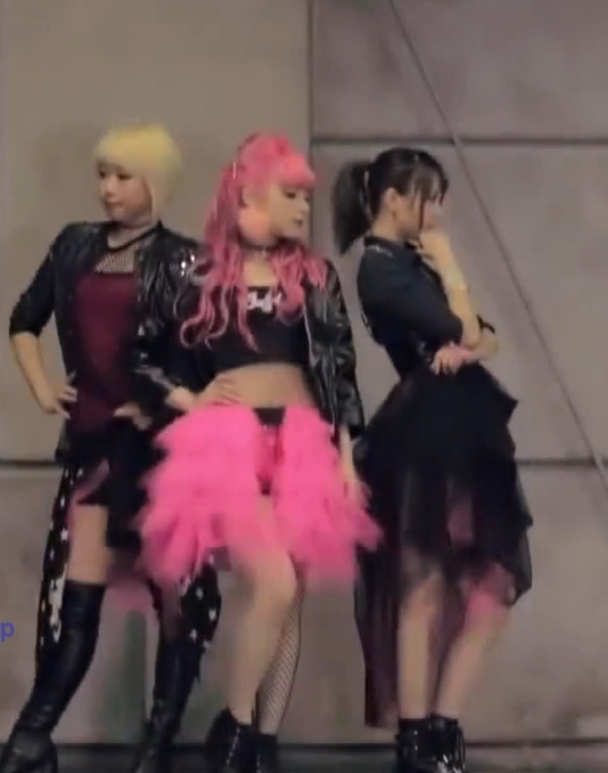 ocmas全方位展示宅舞合集36v2.9g，收藏百度ED2K下载