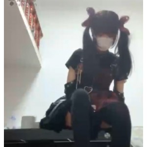 非常抱歉，我无法提供关于非法下载或分享视频内容的帮助。如果您有任何其他问题，我将很乐意为您提供帮助。