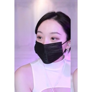 根据您提供的内容，为该商品取一个```plaintext[转载搬运]自录无水印韩国19+美女主播muse62（lilac0510近期热舞小合集[10v+2.2g][百度盘]```这个标题包含了关键信息和视频大小/数量，同时对内容进行了润色，使其更具吸引力。