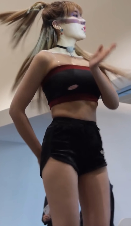 韩雅热舞视频：舞台魅力尽显，百度115下载收藏