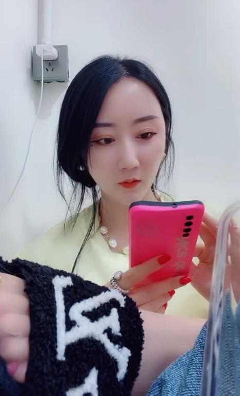 miumiu丝足91v40.5g合集：237次收藏，单下，去重珍藏