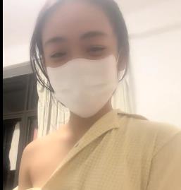 独家香港大学英语老师上网课吃鸡，稀有资源引爆全网热潮！