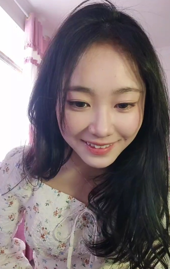 半糖顶点52v38.8g精彩视频合集，373个多样内容，百度与ED2K同步热销！